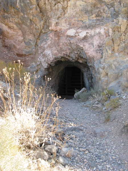 Description: Description: C:\JD Stuff\Web Documents\southwest\death_valley8.jpg