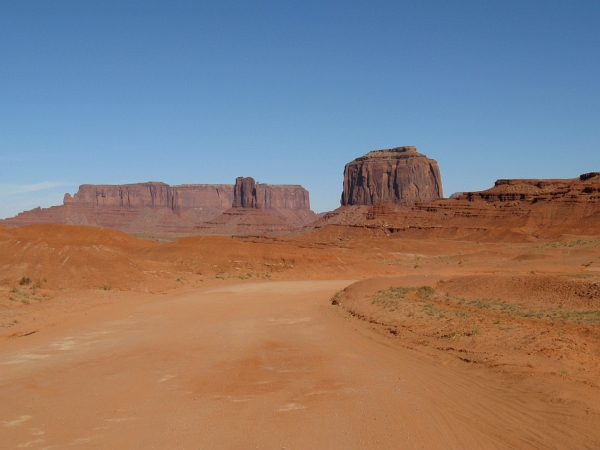 Description: Description: C:\JD Stuff\Web Documents\southwest\monument_valley14.jpg