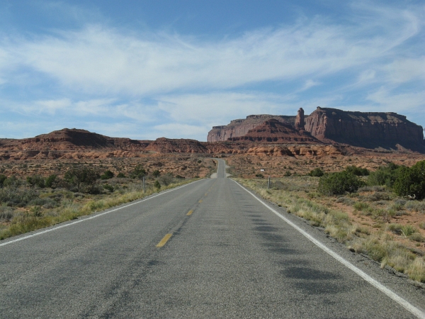 Description: Description: C:\JD Stuff\Web Documents\southwest\monument_valley18.jpg