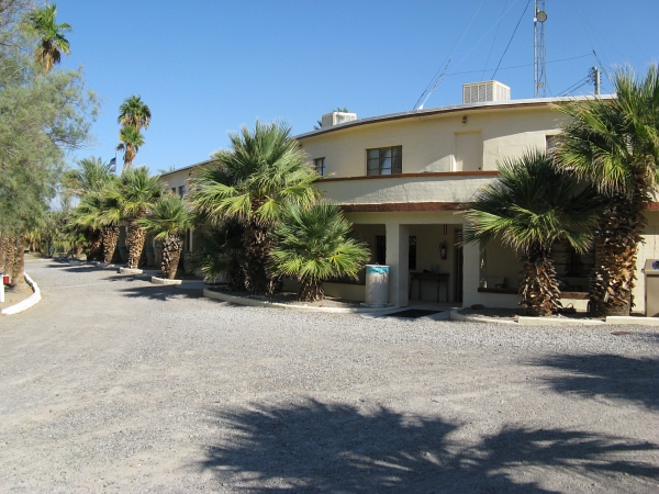 Description: C:\JD Stuff\Web Documents\southwest\zzyzx5.jpg