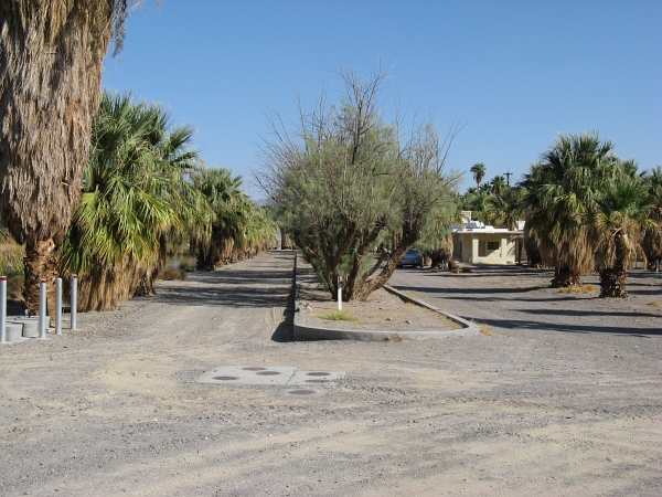 Description: C:\JD Stuff\Web Documents\southwest\zzyzx6.jpg